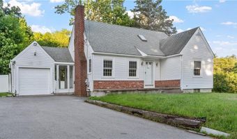 2 Reservoir Ave, Johnston, RI 02919