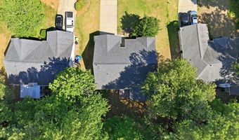 1219 Waterford Green Dr, Apex, NC 27502
