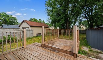 1304 10th Ave NW, Austin, MN 55912