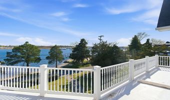 159 Harbor Inn Rd, Bayville, NJ 08721