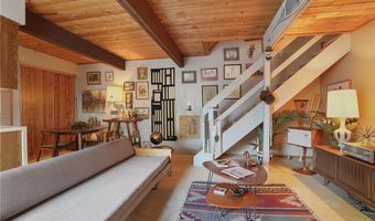 1722 Treetop Trl, Akron, OH 44313