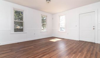 235 W 10 St, Laurel, DE 19956
