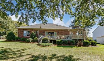 246 Canvasback Rd, Mooresville, NC 28117