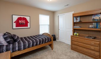 8016 Apalachee Dr, Indianapolis, IN 46217