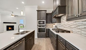 203 Links Ct, Heath, TX 75032