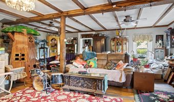 484 BROUGH Rd, Abbottstown, PA 17301