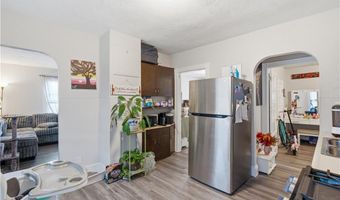 171 Lyon Ave, East Providence, RI 02914