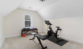 9 Scarlett Way, Cranston, RI 02921