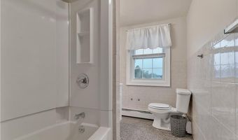 86 Westwood Ave, Cranston, RI 02905