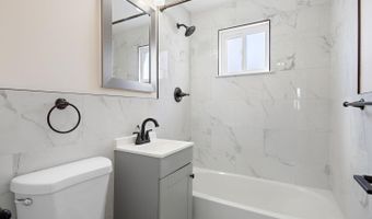 35 W 23RD St 95 A2, Bayonne, NJ 07002