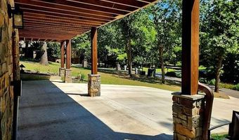 33765 S Coves Dr, Afton, OK 74331