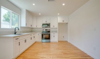 856 W 47th St, Los Angeles, CA 90037