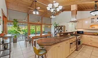 9835 Edgelake Dr, La Mesa, CA 91941