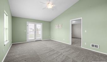 2851 E Chasewood Dr, Ammon, ID 83406