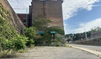 49 E Main St, Amsterdam, NY 12010