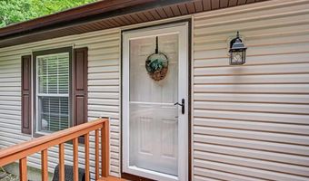 160 Ginsburg Cir, Albrightsville, PA 18210