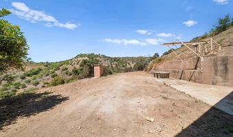 879 Stewart Canyon Rd, Fallbrook, CA 92028