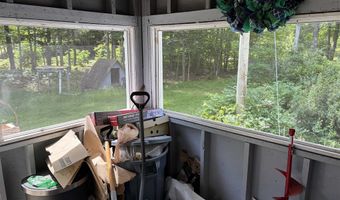 47 Gray Rd, Barnstead, NH 03218