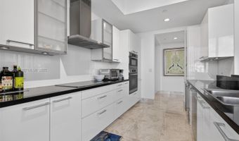 4100 Island Blvd 1403, Aventura, FL 33160