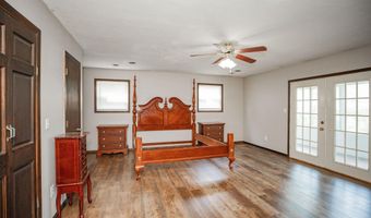 4825 Sycamore St, Aldrich, MO 65601