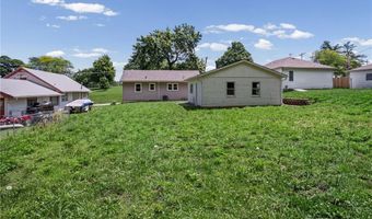 1605 S 6th St, Atchison, KS 66002