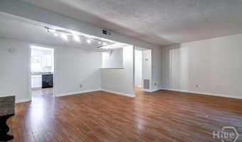 108 Fernbanks Ct, Athens, GA 30605