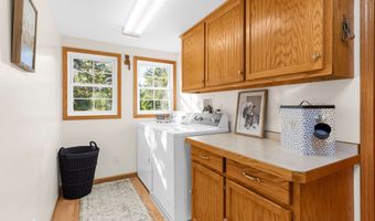1835 Homeworth Rd, Alliance, OH 44601