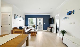 4850 EISENHOWER Ave 302, Alexandria, VA 22304