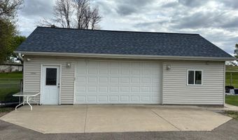 2200 Eunice Dr, Albert Lea, MN 56007
