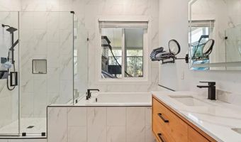 5150 Frost Ave, Carlsbad, CA 92008