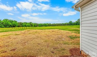 184 Armsworthy Rd, Advance, NC 27006