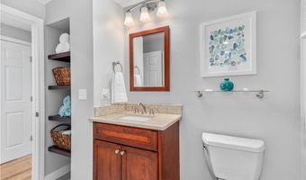 17 Will Croft St, Cumberland, RI 02864