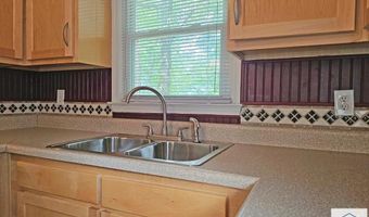 83 Hamilton Rd, Bassett, VA 24055