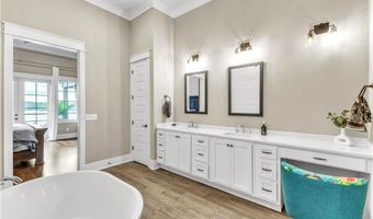 100 RIDGE Crst, Alexander City, AL 35010