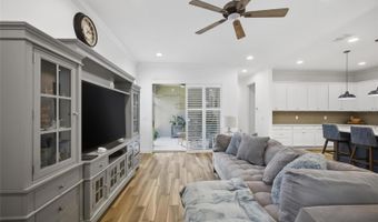 725 WINTERSIDE Dr, Apollo Beach, FL 33572