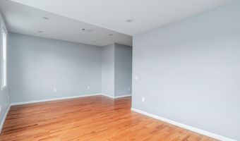 164 AVENUE B 2, Bayonne, NJ 07002