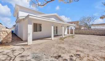 10400 Valle Koki Dr, Socorro, TX 79927