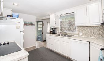 1109 S Van Buren St, Auburn, IN 46706