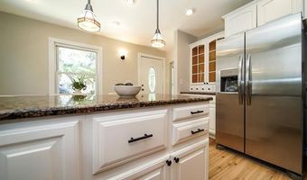 8076 Winona Ave, Allen Park, MI 48101