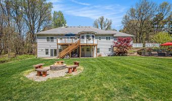 6526 Ada Dr SE, Ada, MI 49301