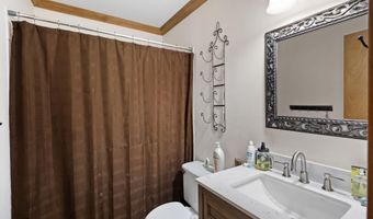 806 Avenue 8 SE, Atkins, AR 72823