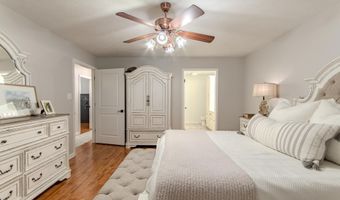 224 WILLOW Dr, Adamsville, TN 38310