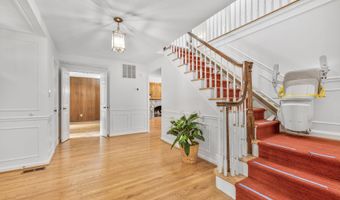 9605 REACH Rd, Potomac, MD 20854