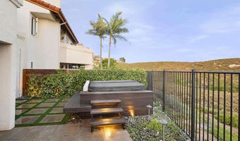701 Fino Gln, Escondido, CA 92025