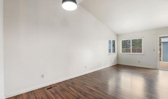 123 River Village Cir, Dayton, NV 89403