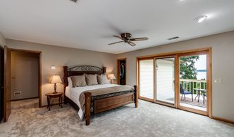 3154 Waucheeta Trl, Madison, WI 53711