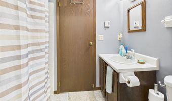 1914 E Balsam Ct, Anderson, IN 46011