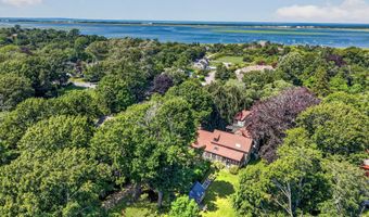 2839 Main St, Barnstable, MA 02630