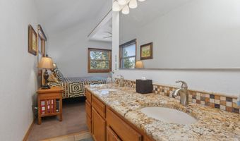 22 Acoma Cir, Angel Fire, NM 87710