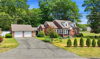 115 Poplar St, Agawam, MA 01030